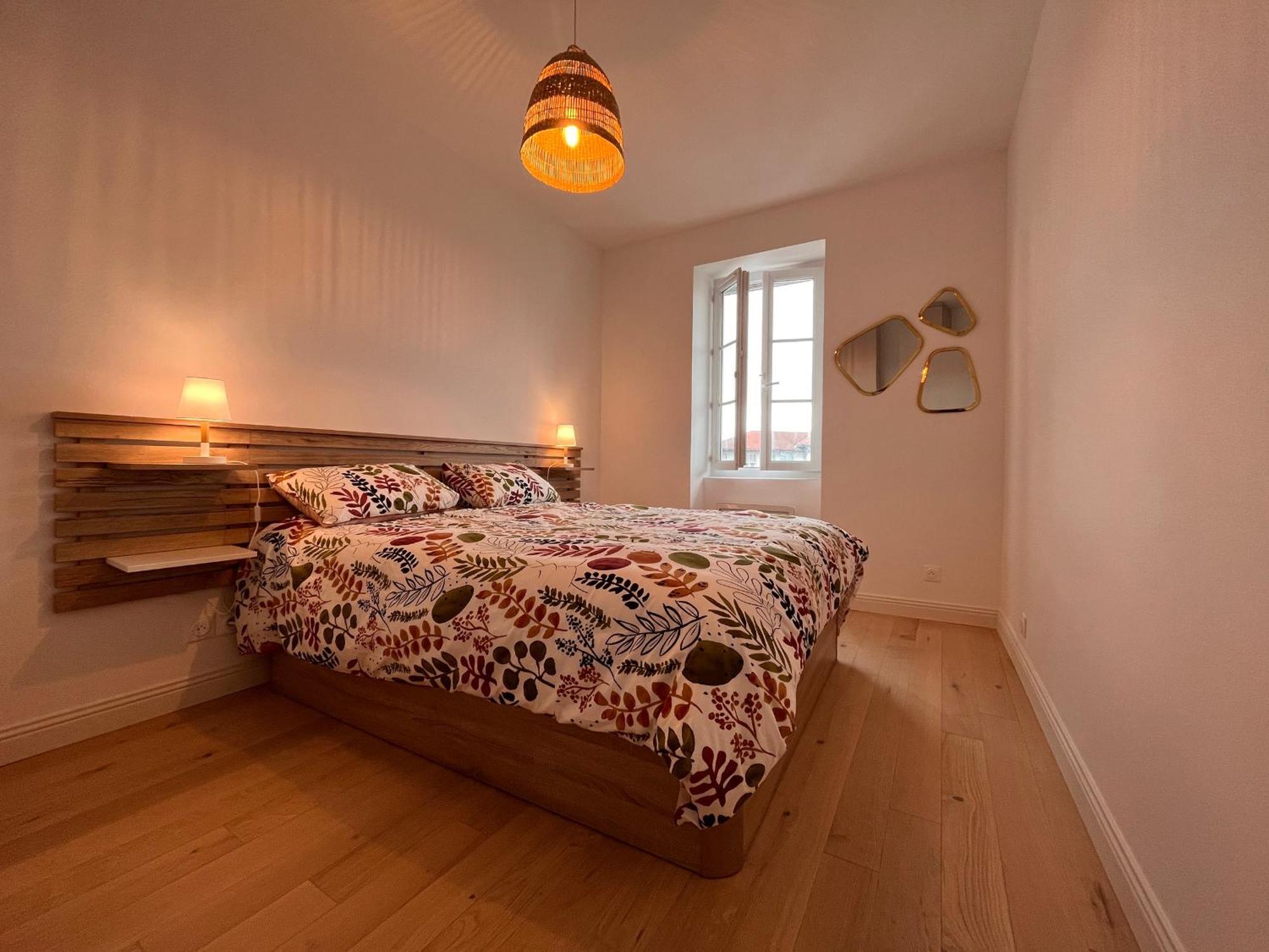 Appartement Lumineux 3 Pieces Pres Des Halles Et De La Plage, Wifi, Clim, Parkings Proches - Fr-1-239-910 سان جان دو لوز المظهر الخارجي الصورة