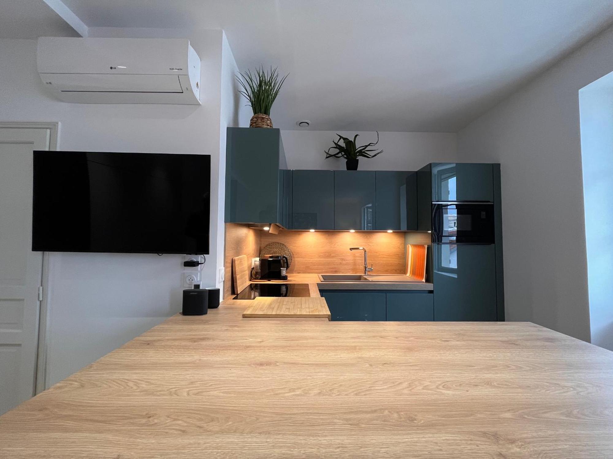 Appartement Lumineux 3 Pieces Pres Des Halles Et De La Plage, Wifi, Clim, Parkings Proches - Fr-1-239-910 سان جان دو لوز المظهر الخارجي الصورة